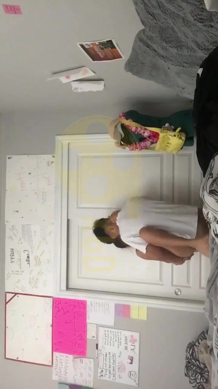 Không ai ở nhà anh họ dụ em gái đụ nhau ai dè em gái đụ nhiệt tình cực cuốn.